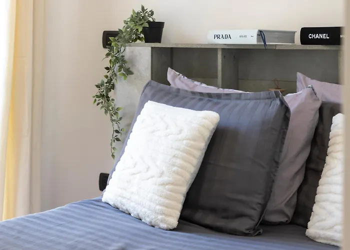 Luxury Sea Front With Pool Villa *