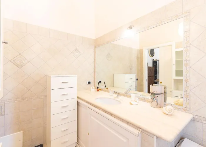 Luxury Sea Front With Pool Villa