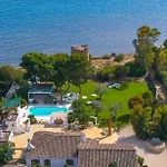 Luxury Sea Front With Pool Villa Su Forti