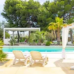 Luxury Sea Front With Pool Villa