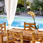 Villa Luxury Sea Front With Pool Su Forti