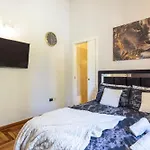 Villa Luxury Sea Front With Pool