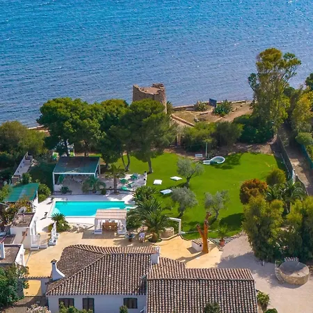 Luxury Sea Front With Pool Villa Su Forti