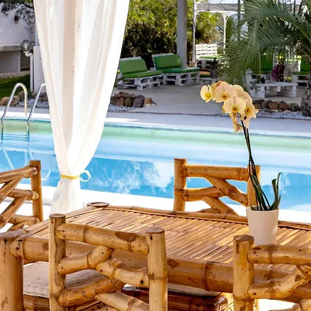 Villa Luxury Sea Front With Pool Su Forti