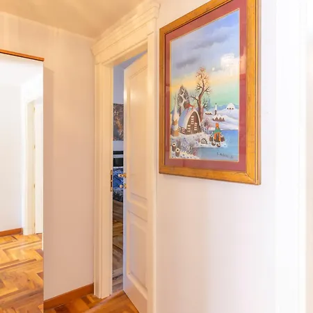 Luxury Sea Front With Pool Villa