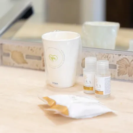 Villa Luxury Sea Front With Pool