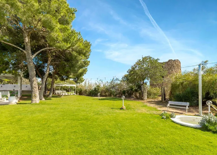 Villa Luxury Sea Front With Pool Su Forti