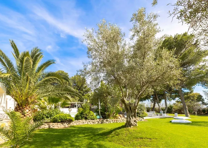 Luxury Sea Front With Pool فيلة