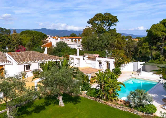 Luxury Sea Front With Pool *