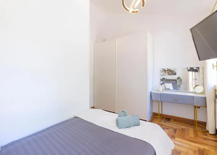 Luxury Sea Front With Pool *