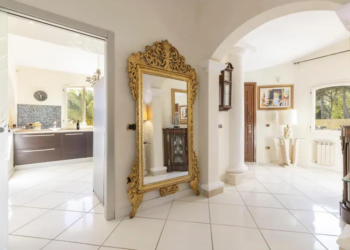 Luxury Sea Front With Pool Vila Su Forti