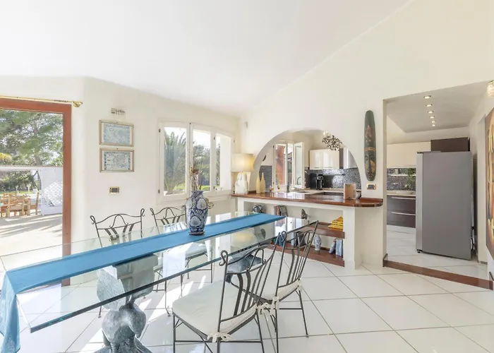 Luxury Sea Front With Pool Vila *