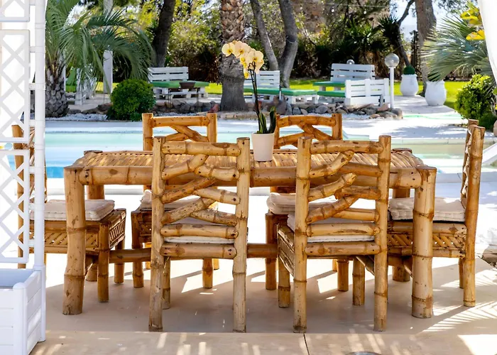 Luxury Sea Front With Pool Su Forti