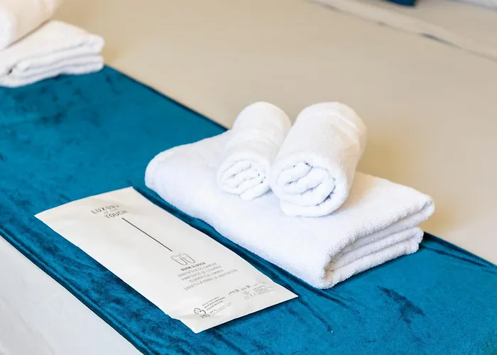 Luxury Sea Front With Pool * Su Forti